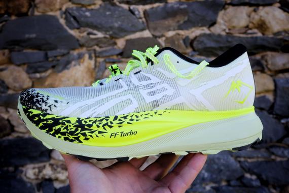 Le test détaillé des Asics MetaFuji Trail !