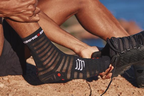 Nouveautés : les chaussettes Compressport Pro Racing Socks V4.0