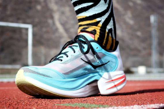 Le test de la Hoka Cielo X1 2.0 : la meilleure chaussure à plaque carbone ?
