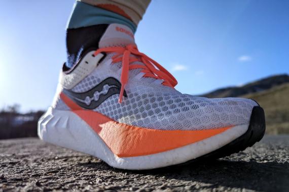 Le test complet des Saucony Endorphin Pro 4, du carbone exigeant