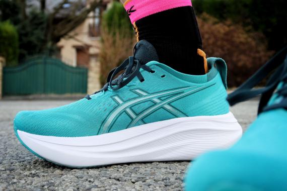 Test terrain des Asics Gel Nimbus 27
