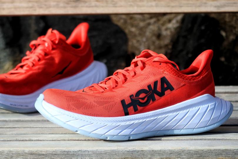 hoka with carbon plate