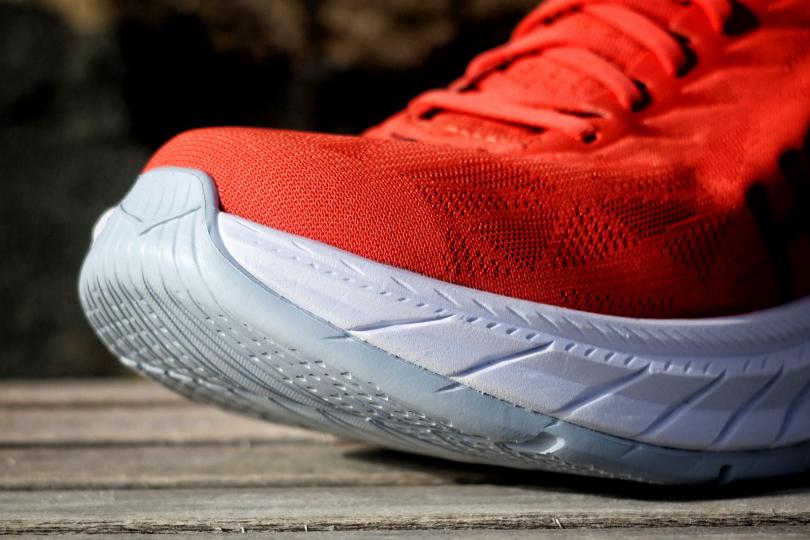 Hoka Carbon X 2, la pointe de la chaussure et zoom sur la semelle