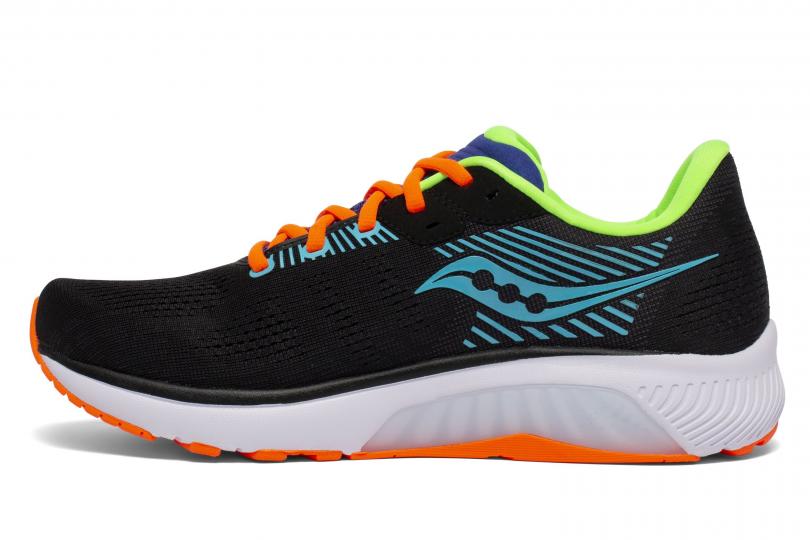 Saucony Guide 14, le profil et l'insert stabilisateur spécifique