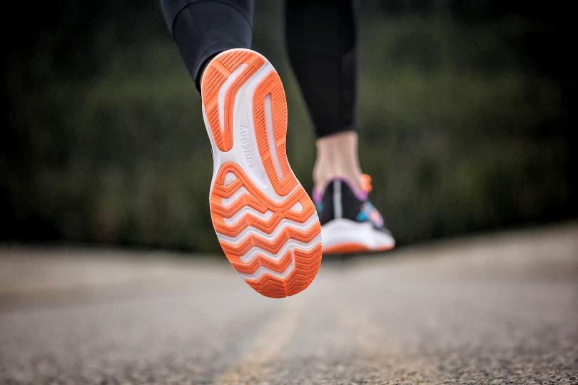 Saucony Guide 14, vue sous la semelle