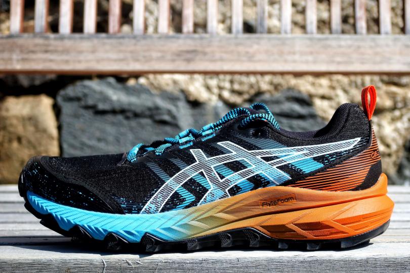 Asics Gel FujiTrabuco 9, profil