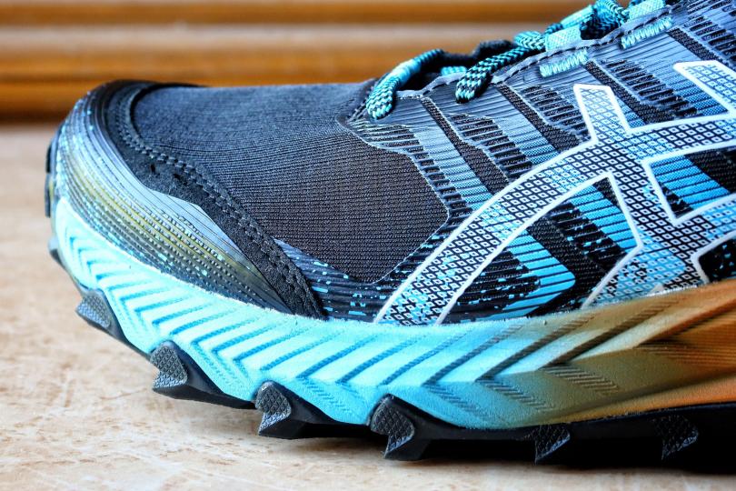 Asics Trabuco 9, le mesh en gros plan