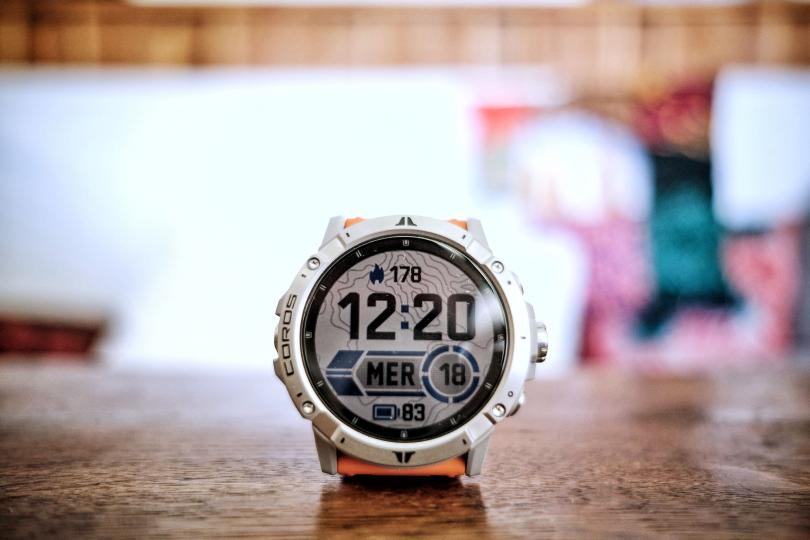 La watchface de la Coros Vertix 2
