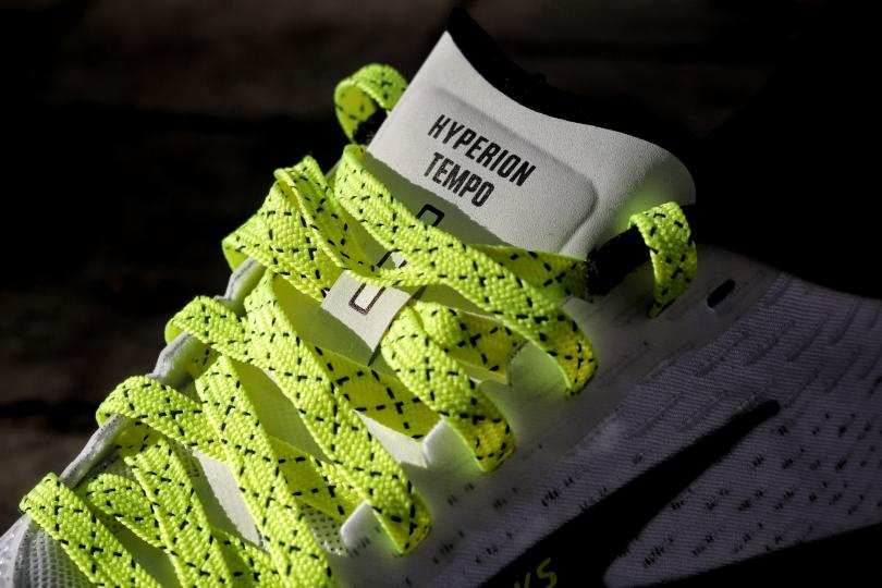 Laçage de la Brooks Hyperion Tempo