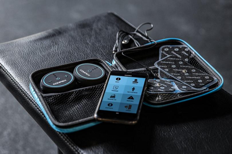 Le contenu de la boite du Compex Mini