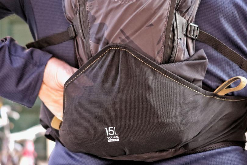 Lunidry 15L Sac à Dos d'hydratation avec vessie d'eau de 3L, Sac