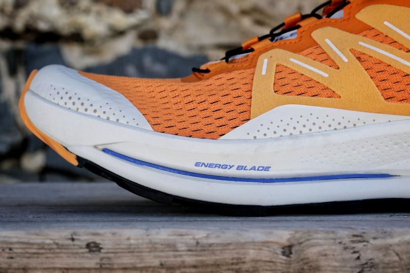 Zoom sur l'avant de la Salomon Pulsar Trail