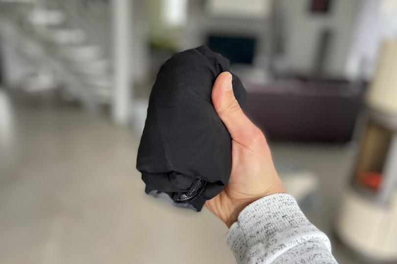 La veste de trail Evadict compactée