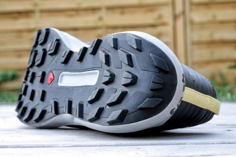 Les crampons de la Salomon S/Lab Genesis