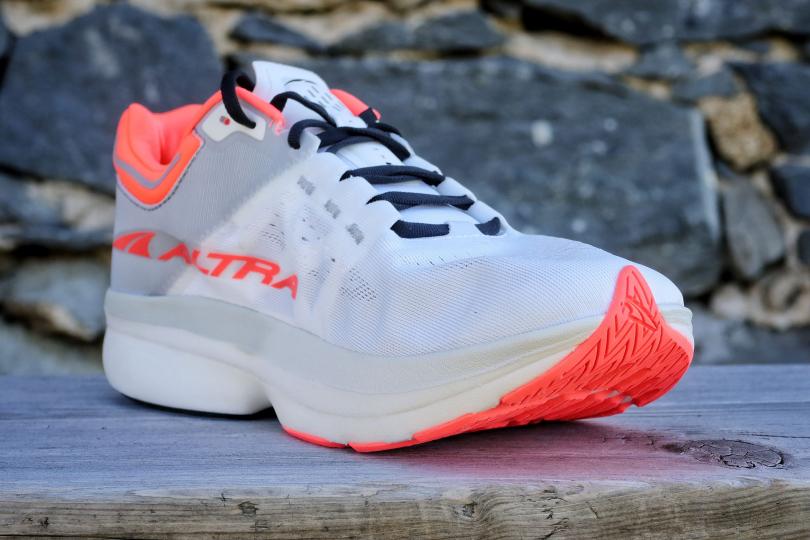 Altra Vanish Tempo, vue 3/4 avant