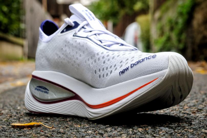 New Balance SC Trainer de 3/4 avant