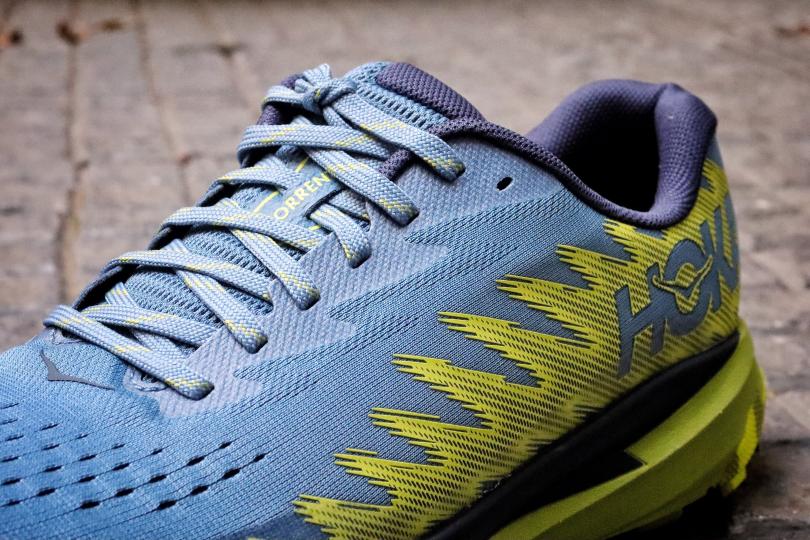 Hoka Torrent 3, la languette et les lacets