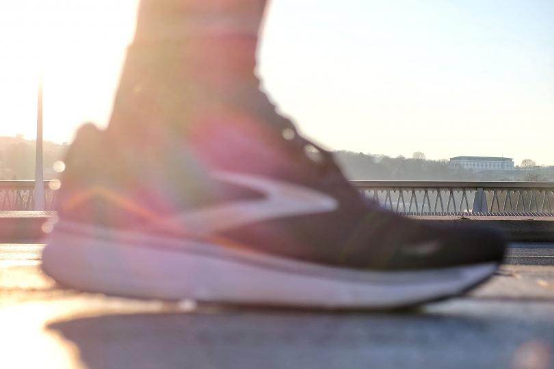 Le test des Brooks Ghost 15 / trottoir