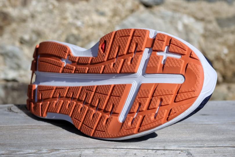 Le dessous de la Salomon Aero Glide