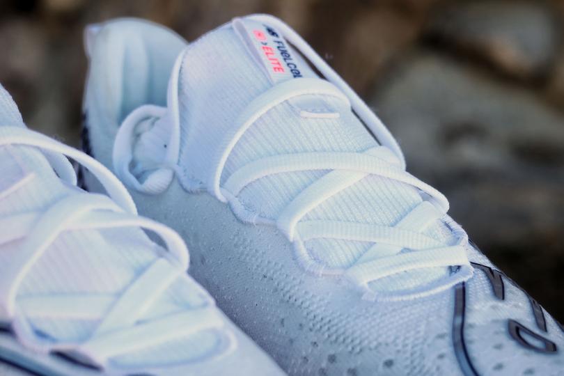 Zoom sur la tige / New Balance FuelCell SC Elite V3