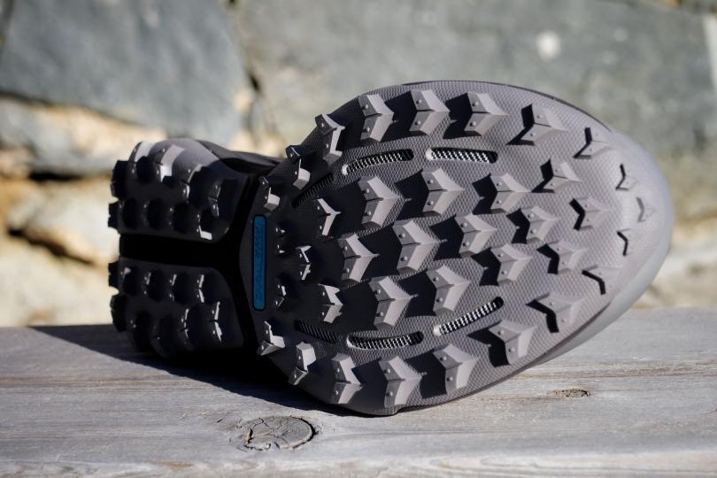 La semelle extérieure de la Saucony Xodus Ultra 2, les crampons