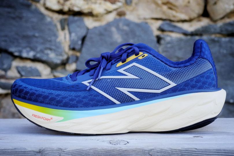La New Balance Fresh Foam 1080 V14 de profil