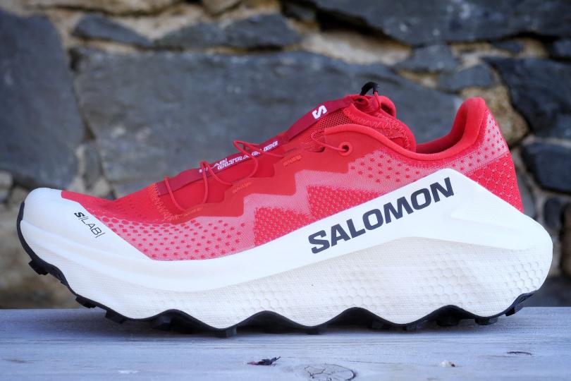 La Salomon S/Lab UltraGlide de côté