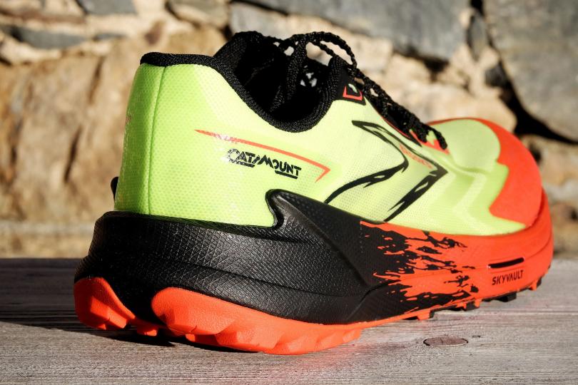 Brooks Catamount 3, talon et arrière de la chaussure