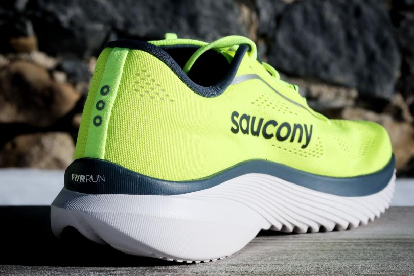 La Saucony Kinvara 15, le talon à l'arrière