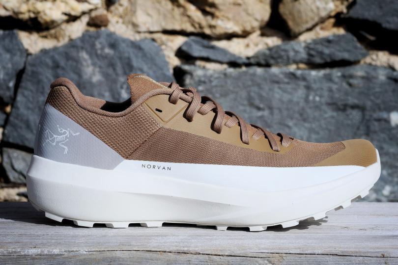 Arcteryx Norvan LD 4 de profil