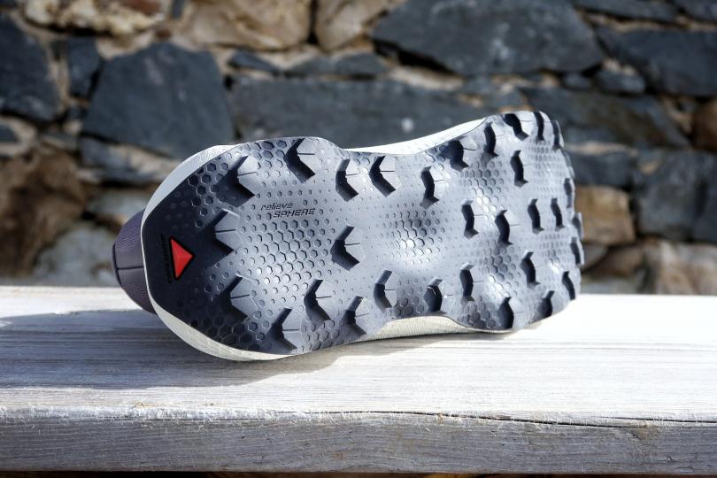 Les crampons des Salomon Ultra Glide 3