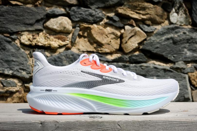 La Brooks Ghost 17 vue de côté