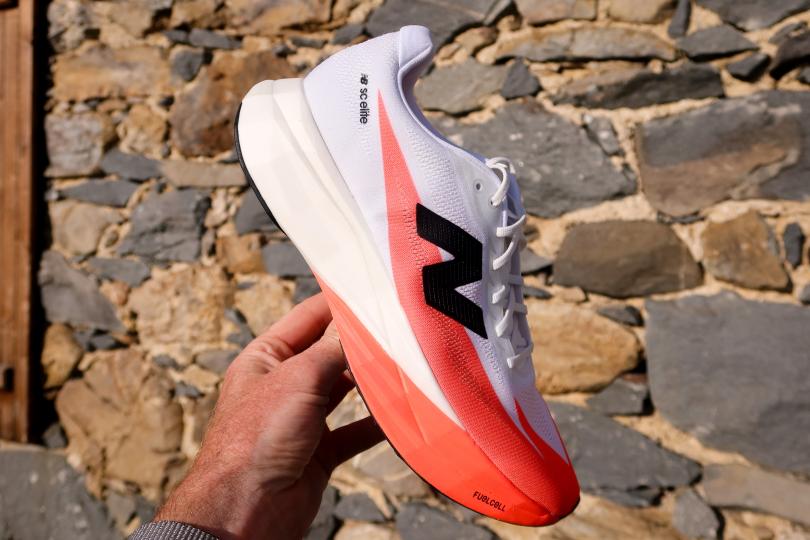 Présentation des New Balance FuelCell SC Elite 5