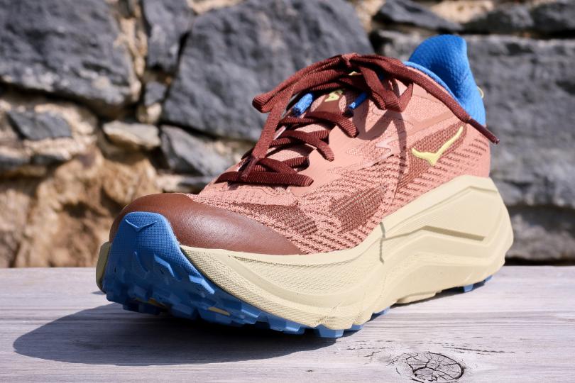 La Hoka Challenger 8, vue avant