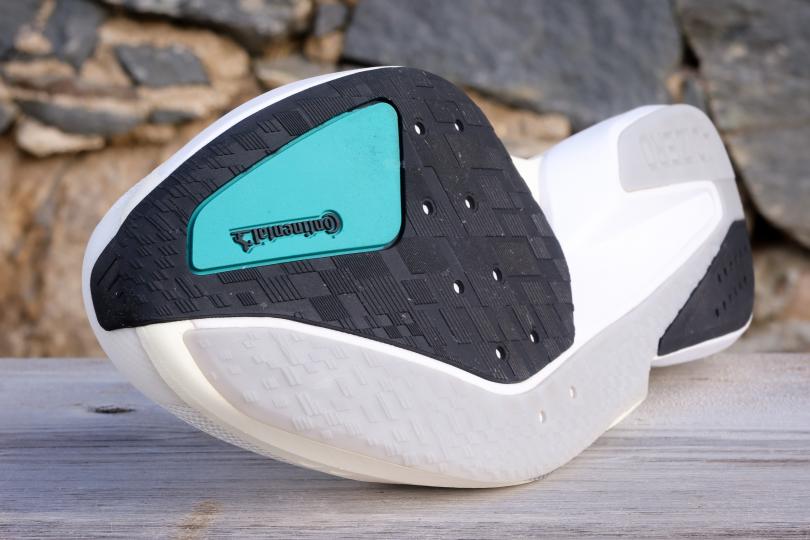 La semelle extérieure de la adidas Adizero Boston 13