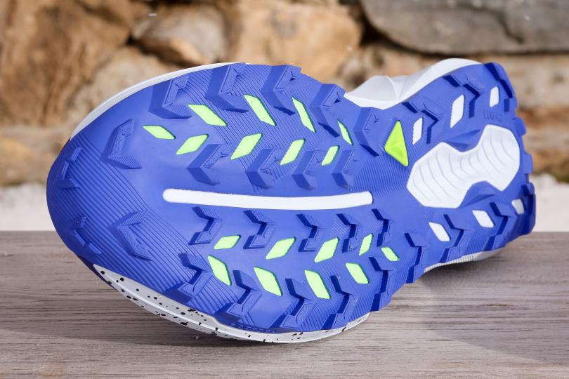 La semelle extérieure des Asics Trabuco 14