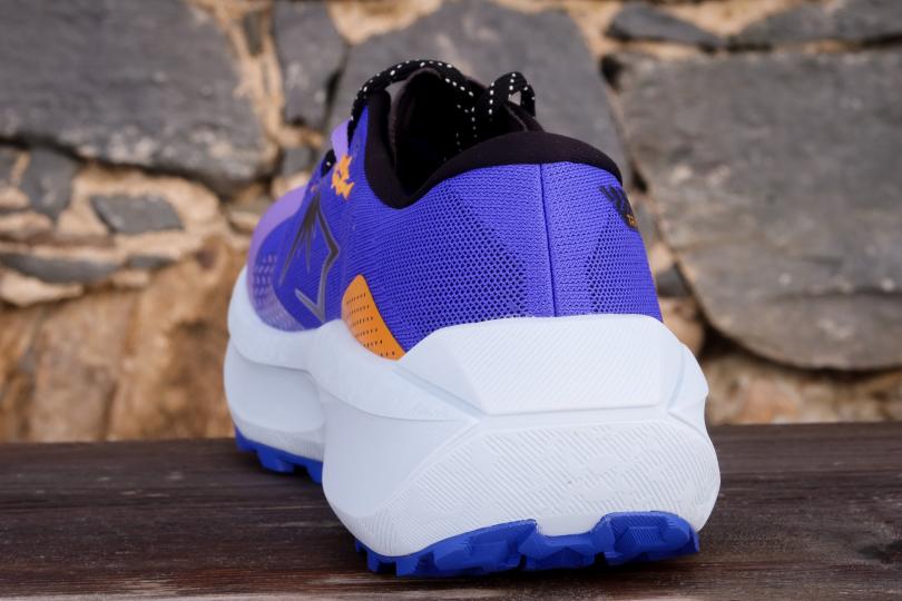 Zoom vue arrière / Asics Trabuco Max 5