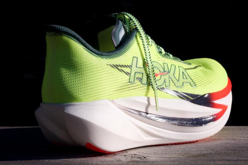 Zoom arrière / Hoka Cielo X1 3.0