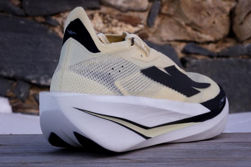 KipRun KipStorm Elite, vue 3 quarts arri&egrave;re