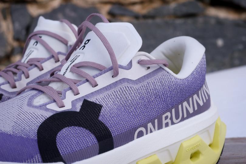 Languette et lacets des ON Cloudmonster 3 Hyper