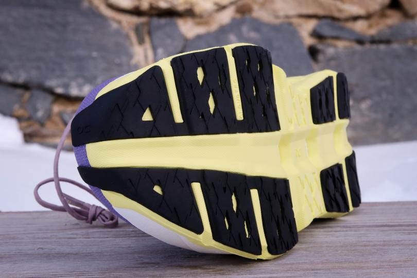 La gomme de la semelle / ON Cloudmonster 3 Hyper