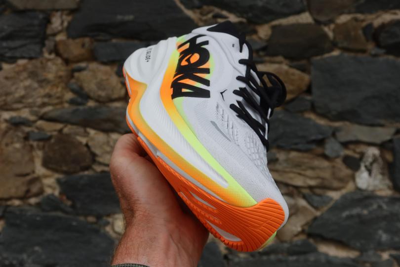 RunMag, Hoka Clifton Pro. Preview, face externe