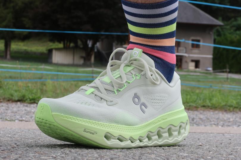 RunMag, On-Running Cloudsurfer 3. Le test, vue 3/4 latérale