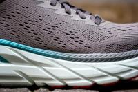 Zoom sur le mesh de la Hoka Clifton 7