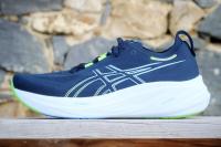 La Asics Gel Nimbus 26 de profil