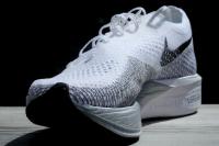 La Nike Vaporfly 3 vue de devant