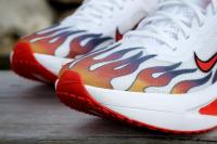 Zoom sur la pointe des Nike Zoom Fly 6