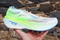 La Brooks Hyperion Elite 4 PB de profil