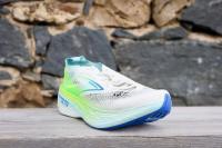 Vue 3/4 arrière / Brooks Hyperion Elite 4 PB