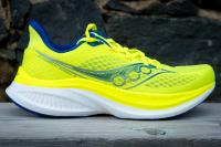 Vue de profil de la Saucony Endorphin Speed 5